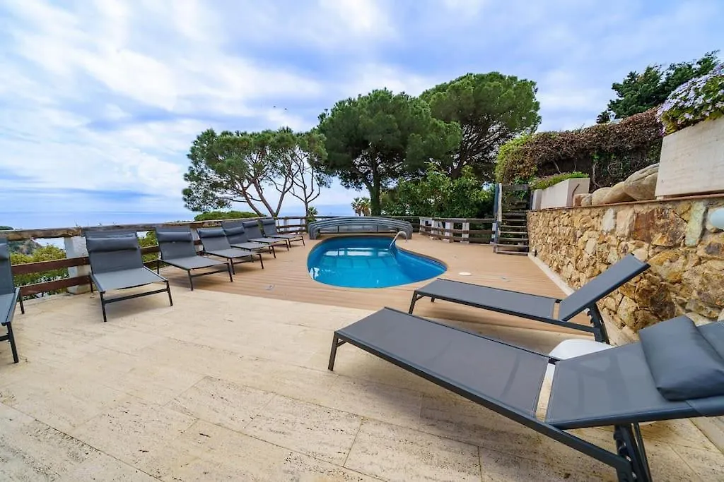 Villa Mitjorn Cala Canyelles Lloret de Mar