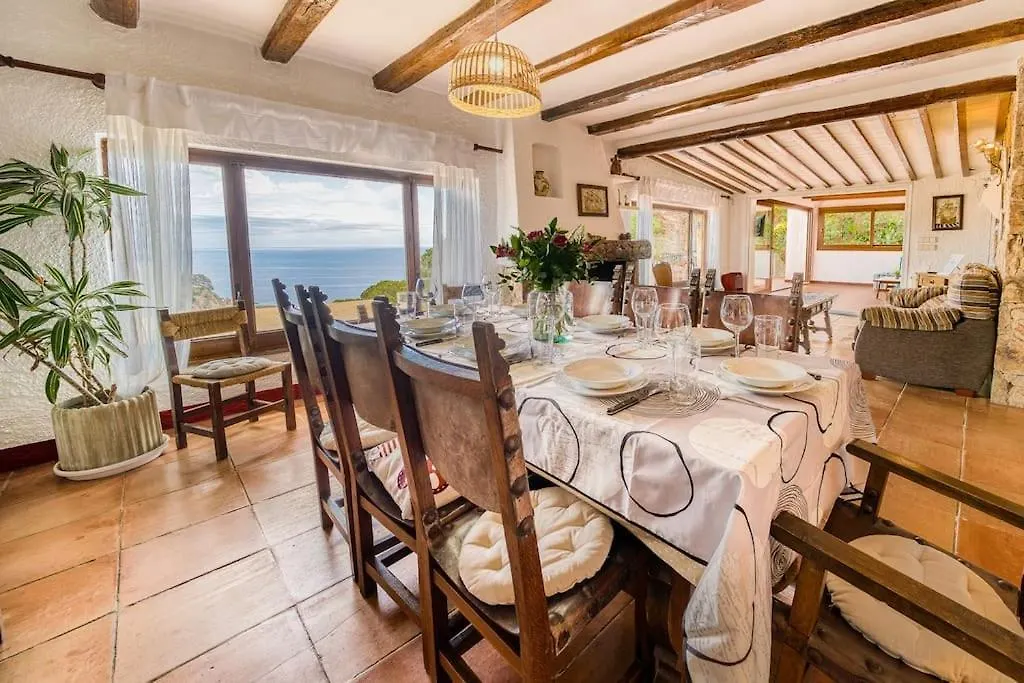 Villa Mitjorn Cala Canyelles Lloret de Mar