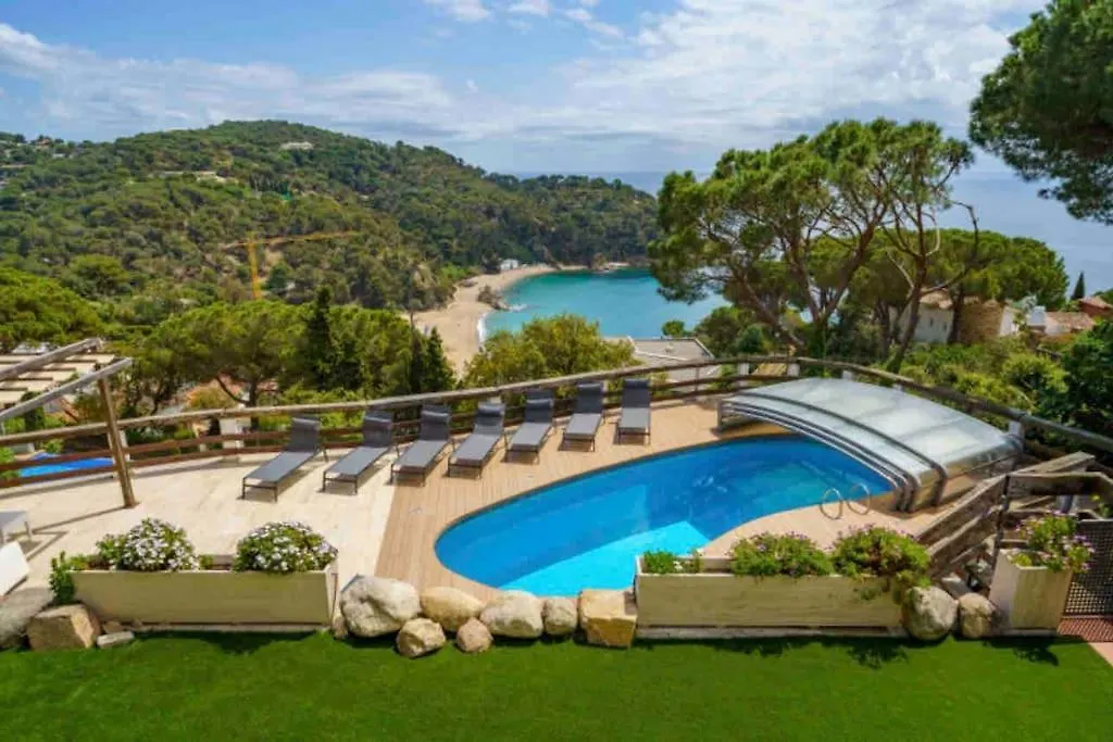 Villa Mitjorn Cala Canyelles Lloret de Mar