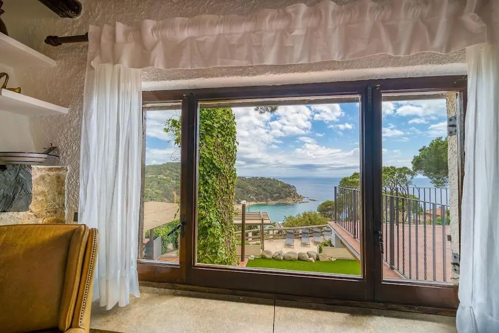 Villa Mitjorn Cala Canyelles Lloret de Mar 0*,  Španělsko