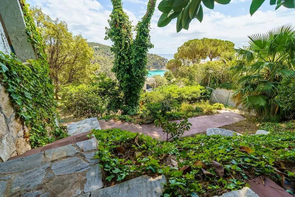 Villa Mitjorn Cala Canyelles Lloret de Mar